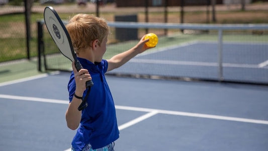 เรียนรู้วิธีฝึกฝน Pickleball คนเดียว พัฒนาทักษะอย่างต่อเนื่อง